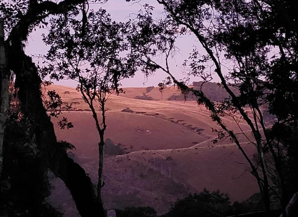 Vale Das Aguas Камбара Экстерьер фото